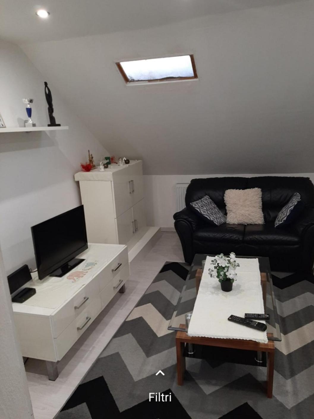 Chanel House Nilvange Екстер'єр фото